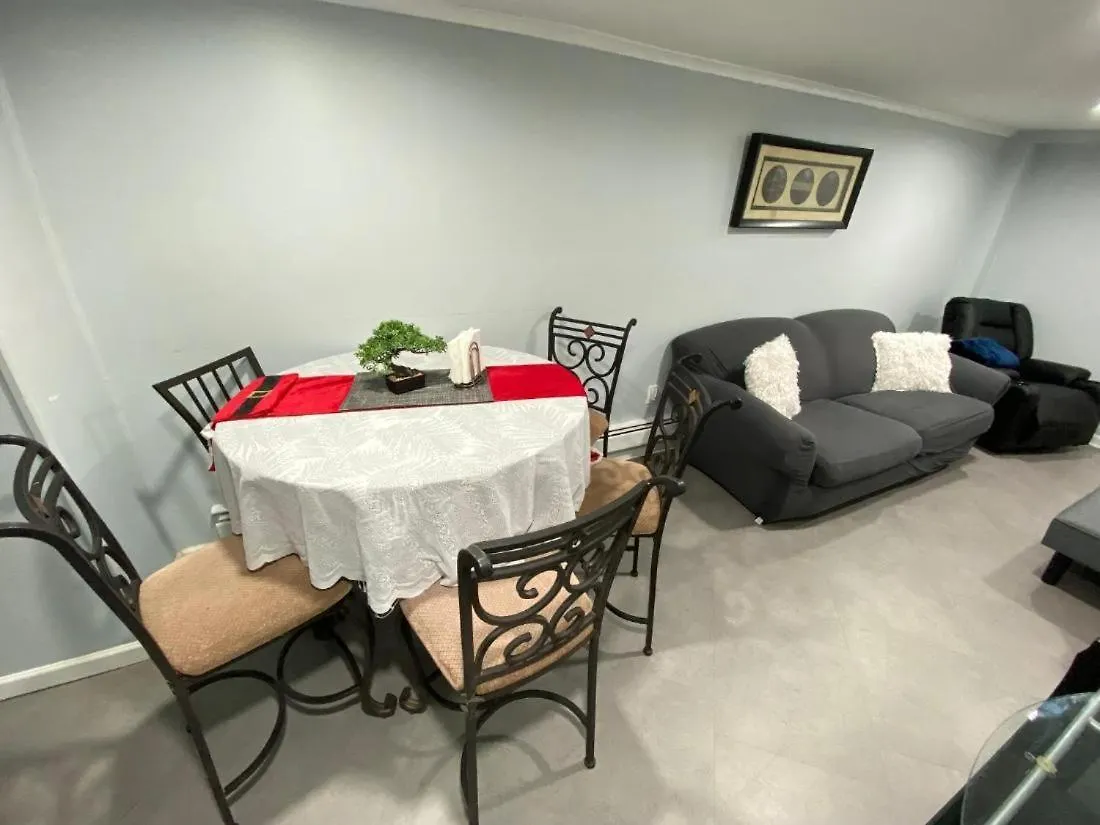 Nice 2 Bedrooms Apartment At 15 Minutes To New York Excellent Bus Transportation North Bergen 0*,