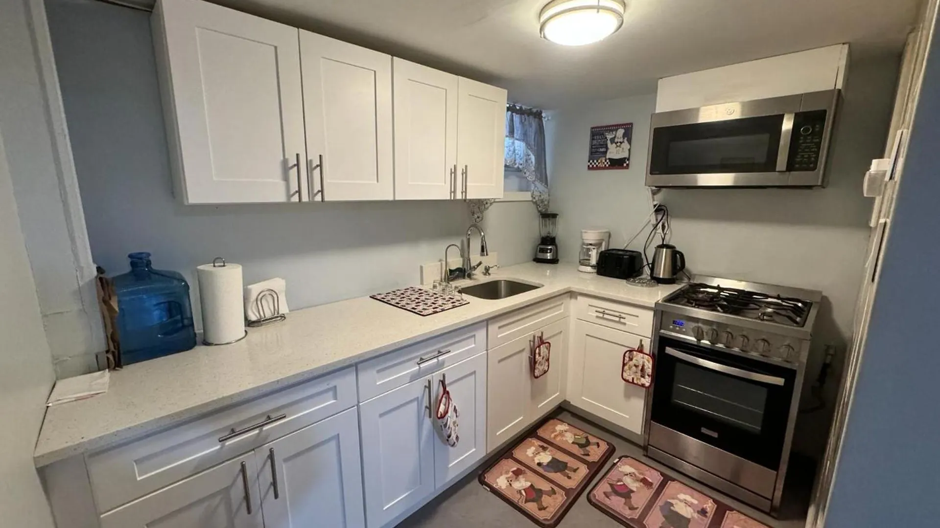 Nice 2 Bedrooms Apartment At 15 Minutes To New York Excellent Bus Transportation North Bergen
