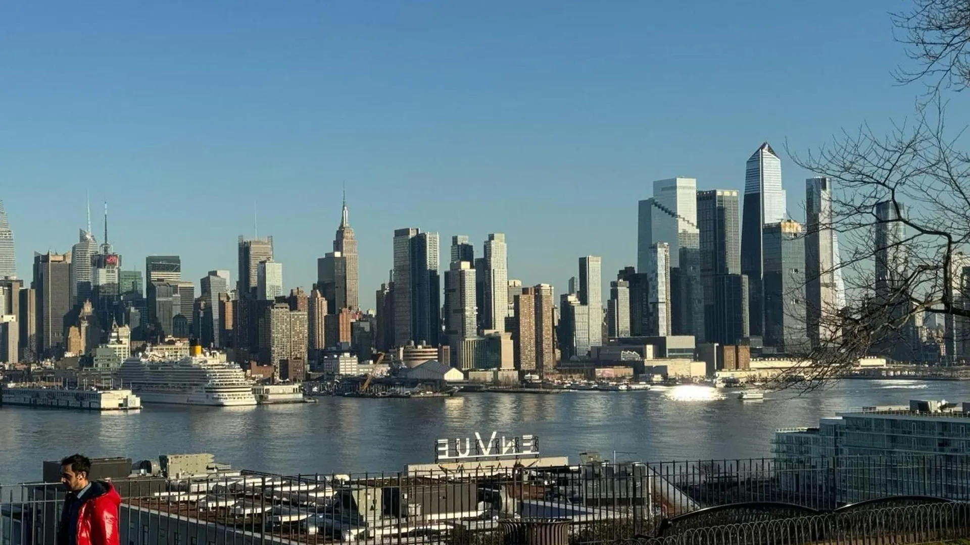Nice 2 Bedrooms Apartment At 15 Minutes To New York Excellent Bus Transportation North Bergen