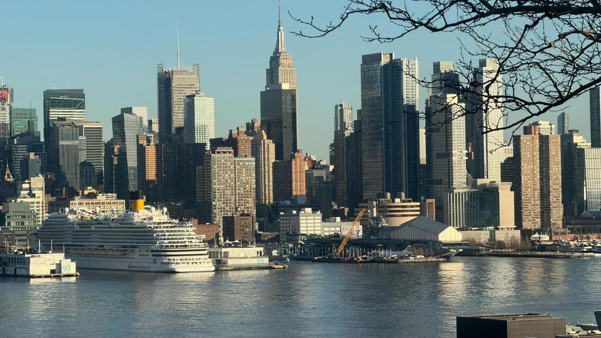 Nice 2 Bedrooms Apartment At 15 Minutes To New York Excellent Bus Transportation North Bergen United States