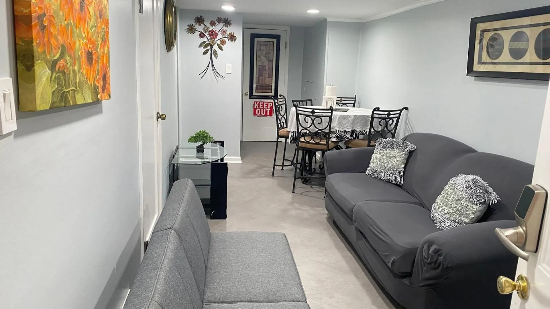 Nice 2 Bedrooms Apartment At 15 Minutes To New York Excellent Bus Transportation North Bergen United States
