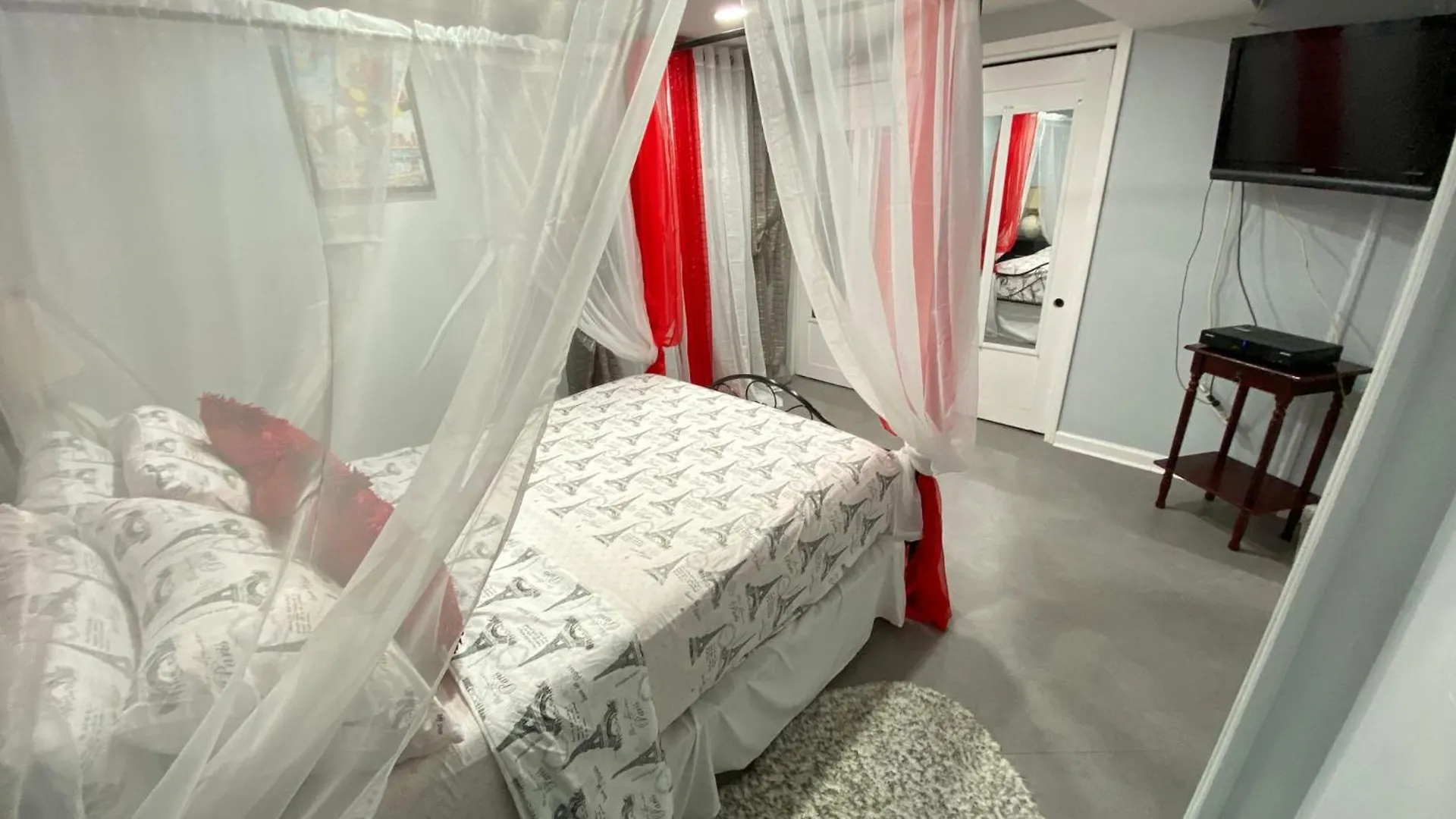 Nice 2 Bedrooms Apartment At 15 Minutes To New York Excellent Bus Transportation North Bergen United States
