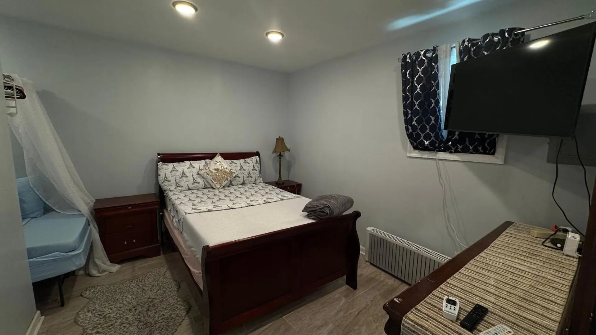 Nice 2 Bedrooms Apartment At 15 Minutes To New York Excellent Bus Transportation North Bergen